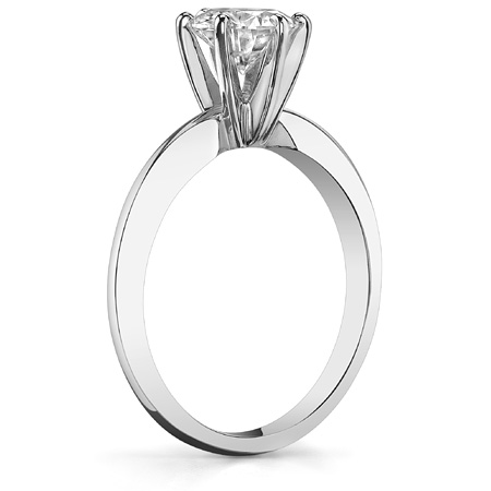 Классическое помолвочное кольцо с бриллиантом 0.5 карат